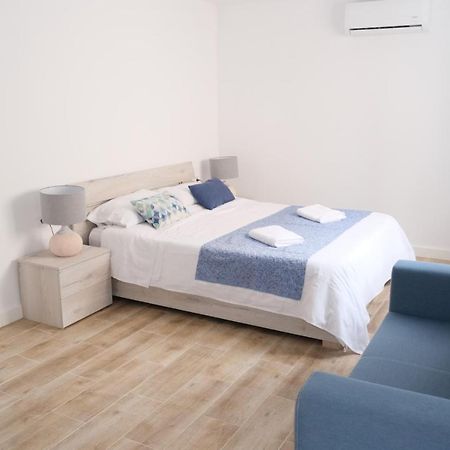Sdh Apartments อาลิกันเต ภายนอก รูปภาพ