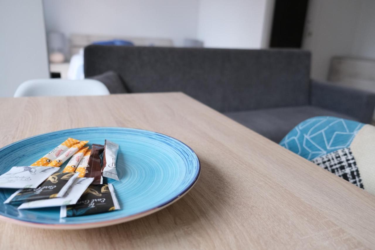 Sdh Apartments อาลิกันเต ภายนอก รูปภาพ