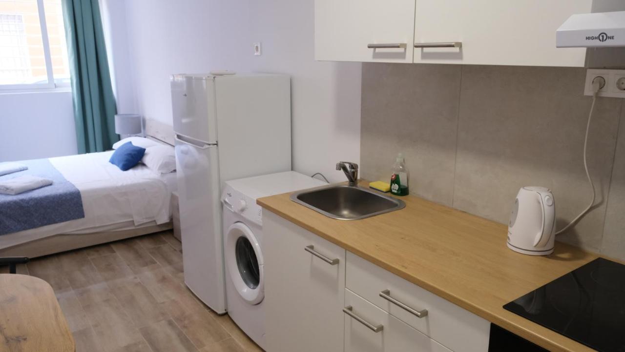 Sdh Apartments อาลิกันเต ภายนอก รูปภาพ
